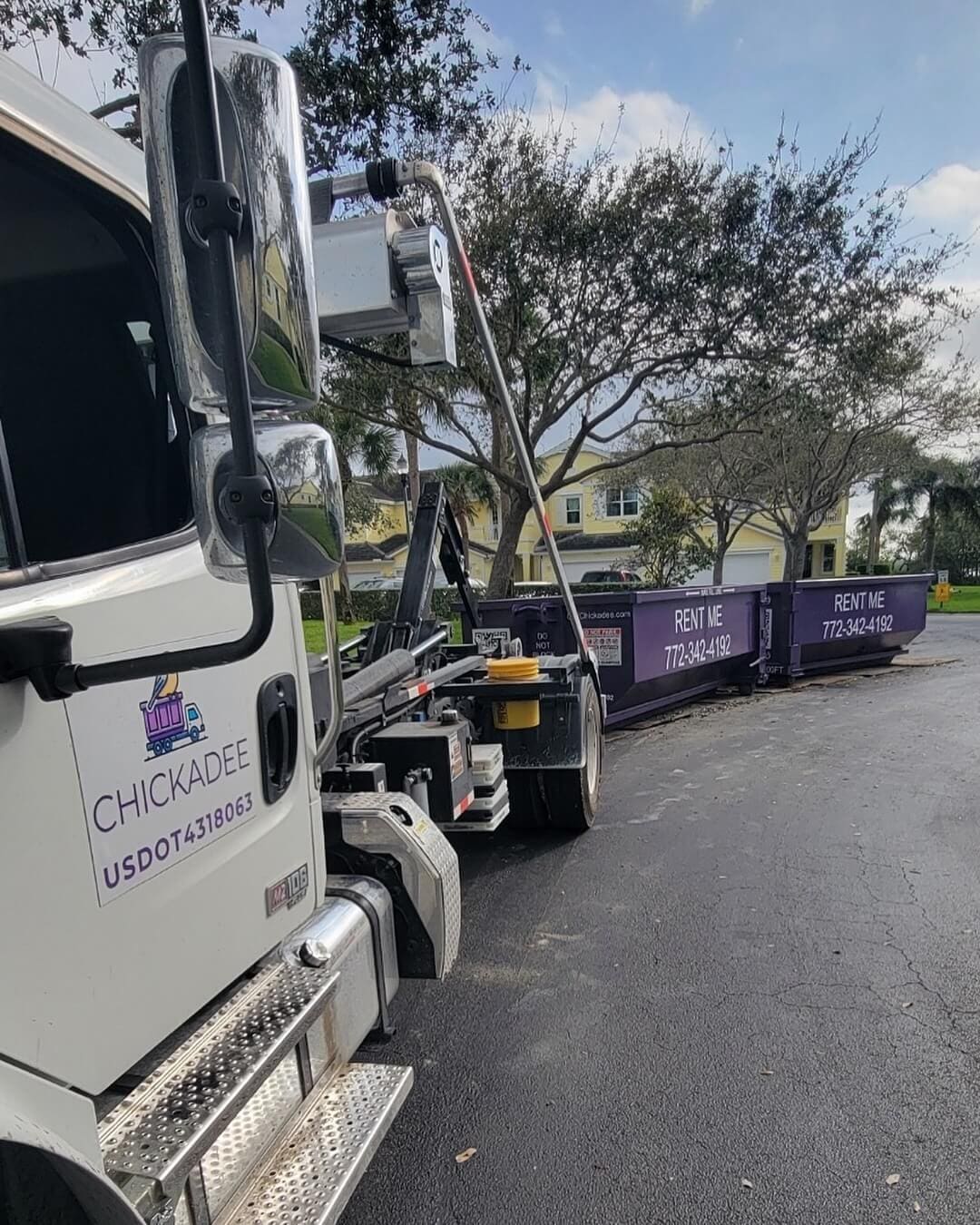 Truck delivering debris to Port St Lucie Bulk Waste Drop Off during weekend bulk waste hours