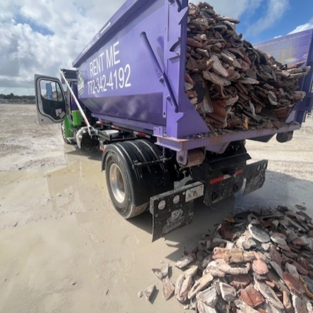 Dumpster rental Service Chickadee dumpster rental provides 10, 15 and 20-yard dumpster